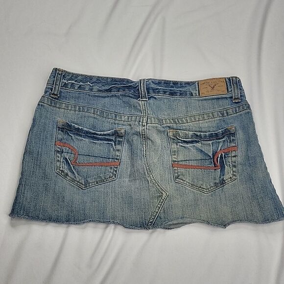 10 AEO mini denim jean skirt micro AMERICAN EAGLE OUTFITTERS medium large - Picture 1 of 11